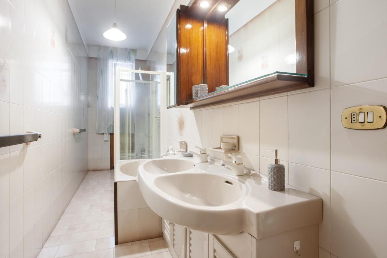 Pane & Pomodoro Beach Roomy Flat Bari Eksteriør bilde